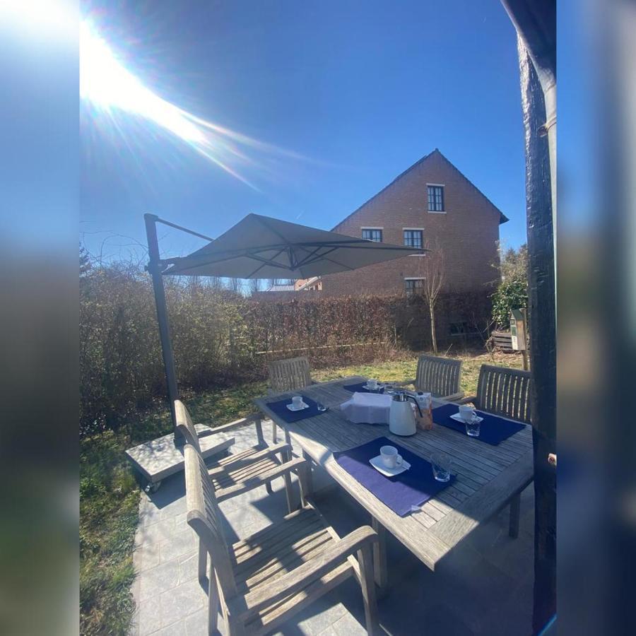 Guesthouse Ter Linden Bazel ภายนอก รูปภาพ